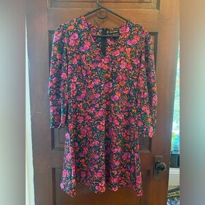 QED London brand new floral sleeved dress size 6